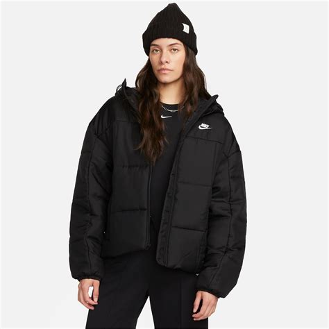 nike winterjacke schwarzes logo|Nike Sportswear LOGO PUFFER JACKET .